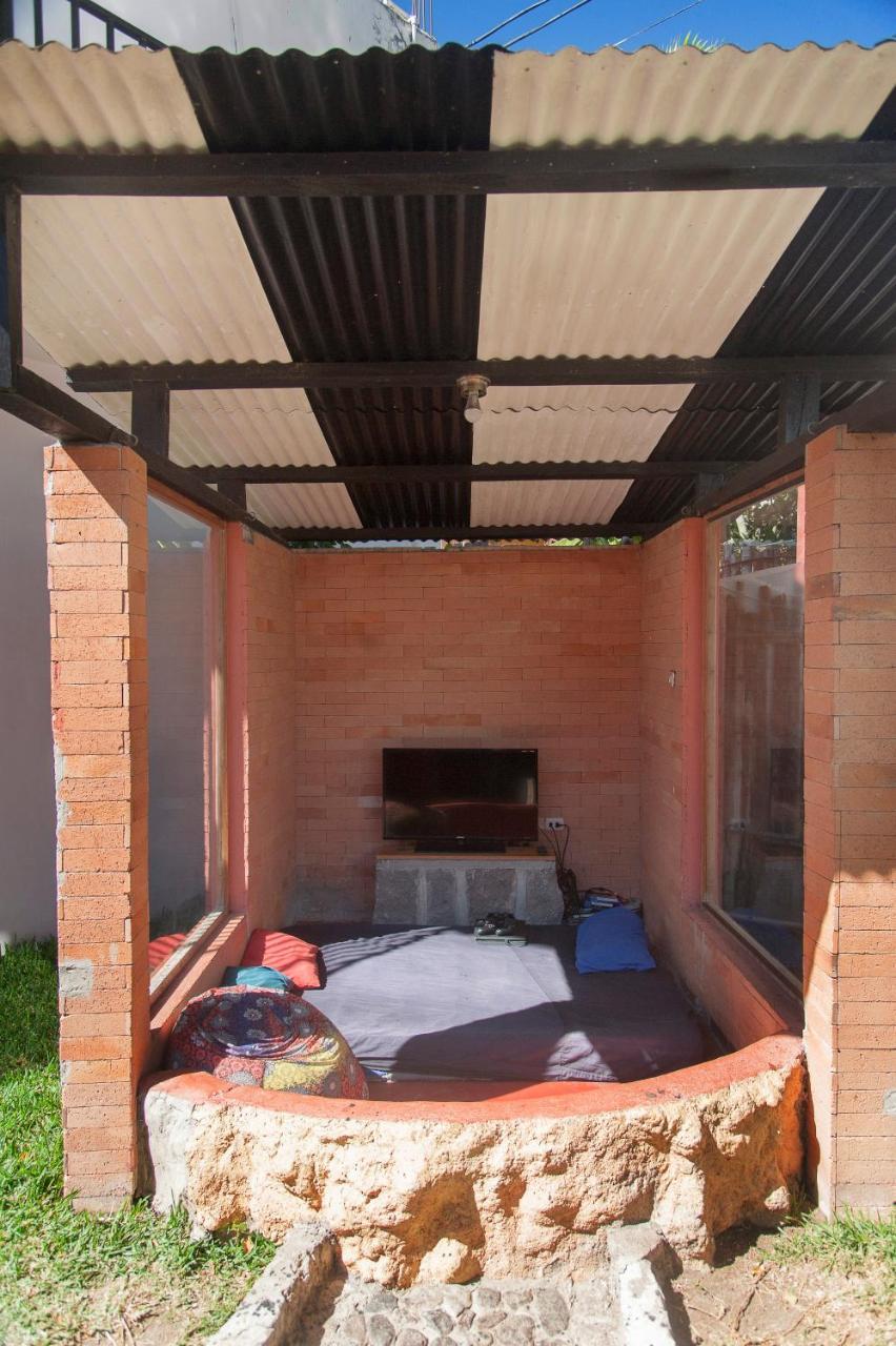 Zoola Resort San Pedro La Laguna Exteriör bild